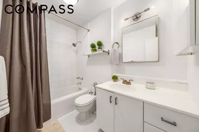 150 E 61st Street #2A, New York City, NY 10065 - Photo 8