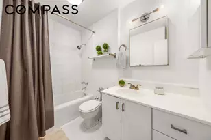 150 E 61st St, New York City, NY 10065 - Photo 8