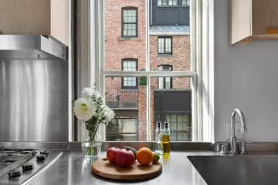 274 W 12th Street # 2, New York, NY 10014 - Photo 6