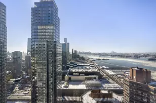635 W 42nd St, New York, NY 10036 - Photo 6