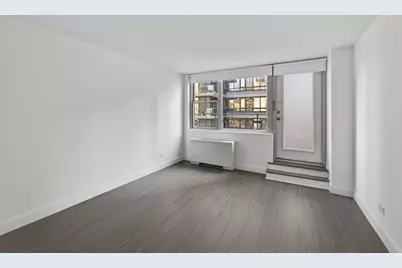 330 E 49th Street #PHD, New York City, NY 10017 - Photo 12