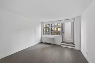 330 E 49th St, New York City, NY 10017 - Photo 12