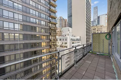 330 E 49th Street #PHD, New York City, NY 10017 - Photo 22