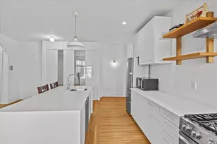 8502 Fort Hamilton Pkwy, New York City, NY 11209 - Photo 4