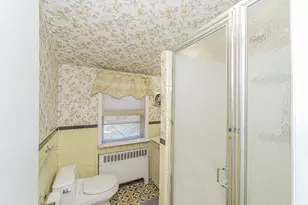 72 10 St, New York City, NY 10306 - Photo 22
