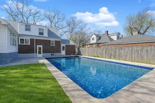 72 10 St, New York City, NY 10306 - Photo 24