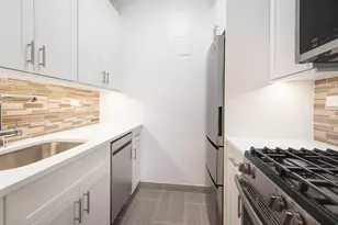 60 E 8th St, New York City, NY 10003 - Photo 4