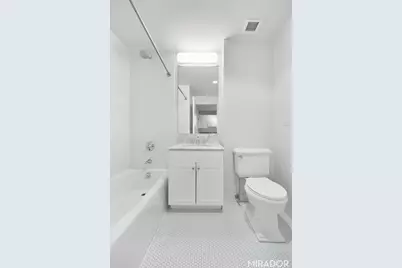 15 Park Row #9G, New York, NY 10038 - Photo 6