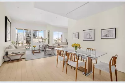 220 E 65th Street #PHB, New York, NY 10065 - Photo 2