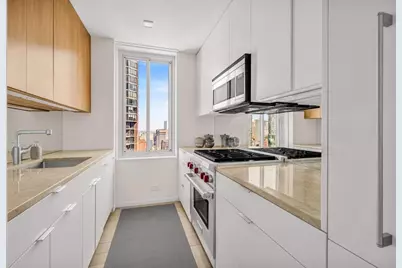 220 E 65th Street #PHB, New York City, NY 10065 - Photo 4