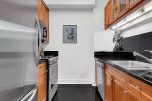 220 Riverside Blvd, New York, NY 10069 - Photo 6