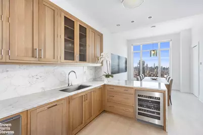 30 Park Place #69B, New York City, NY 10007 - Photo 4