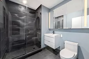 42-14 Crescent St, New York City, NY 11101 - Photo 6