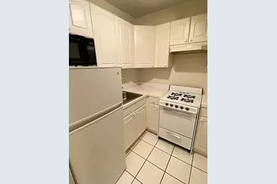 300 W 55th Street #8W, New York City, NY 10019 - Photo 6