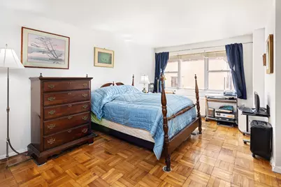 201 E 66th Street #7H, New York City, NY 10065 - Photo 2