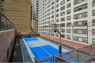 422 E 72nd Street #30E, New York City, NY 10021 - Photo 34