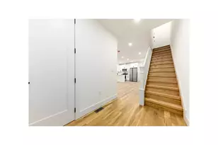 246 E 25th St, Brooklyn, NY 11226 - Photo 4