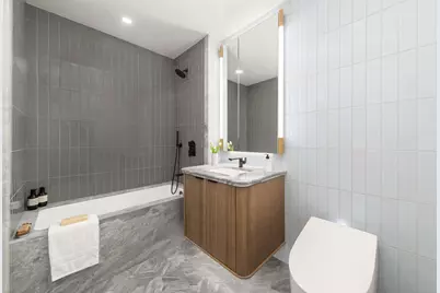 400 W 38th Street #3GN, New York City, NY 10018 - Photo 6