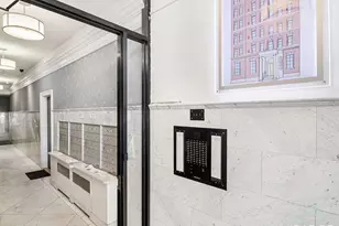 304 E 20th St, New York, NY 10003 - Photo 6