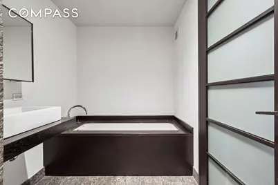 20 Pine Street #2905, New York, NY 10005 - Photo 6