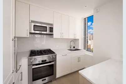 400 E 84th Street #12C, New York, NY 10028 - Photo 2