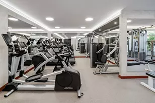 146 W 57th St, New York City, NY 10019 - Photo 14
