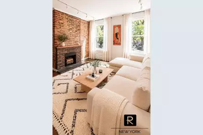 41 Jane Street #2A, New York, NY 10014 - Photo 2