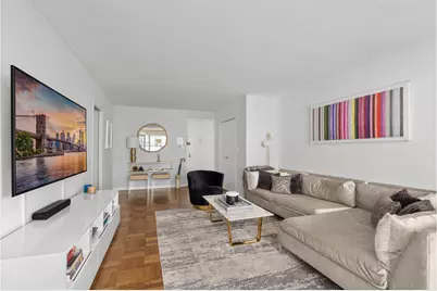 79 W 12th Street #5F, New York City, NY 10011 - Photo 2