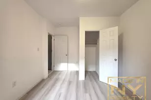 42-14 Union St, Flushing, NY 11355 - Photo 10