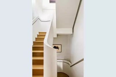 345-347 W 19th Street, New York City, NY 10011 - Photo 18