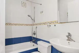 200 E 89th St, New York City, NY 10128 - Photo 16