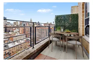 11 5th Ave, New York, NY 10003 - Photo 2