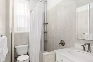 225 W 25th St, New York City, NY 10001 - Photo 6