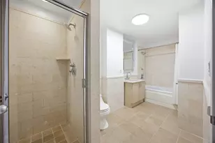 99 Jane St, New York City, NY 10014 - Photo 12