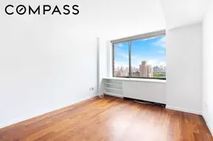111 W 67th St, New York City, NY 10023 - Photo 4
