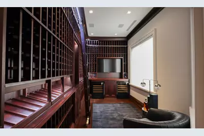 46 E 66th Street, New York City, NY 10065 - Photo 18