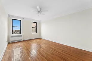 47-20 42nd St, New York City, NY 11104 - Photo 4