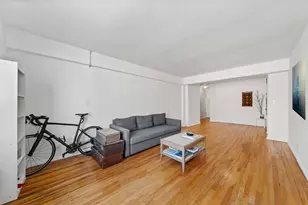 330 E 70th St, New York, NY 10021 - Photo 4
