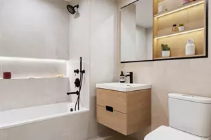 25-23 Newtown Ave, New York City, NY 11102 - Photo 6