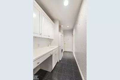 1 Sutton Place S #5B, New York City, NY 10022 - Photo 8