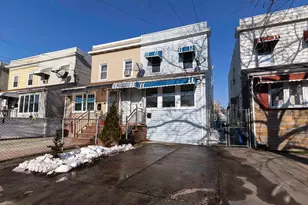 90-31 185th St, Hollis, NY 11423 - Photo 2