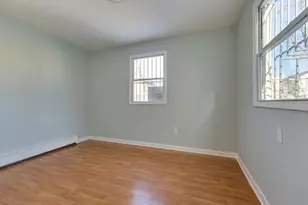 90-31 185th St, Hollis, NY 11423 - Photo 10