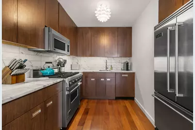 310 E Houston Street #3C, New York City, NY 10009 - Photo 6