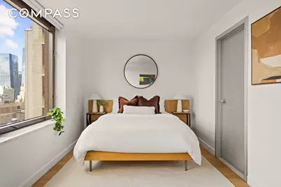 100 W 39th Street #38I, New York City, NY 10018 - Photo 6