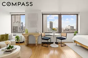 100 W 39th St, New York City, NY 10018 - Photo 2