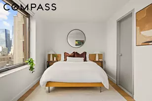 100 W 39th St, New York City, NY 10018 - Photo 6