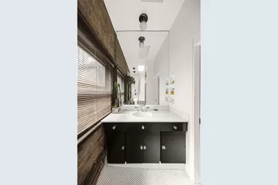 126 Chambers Street #5, New York City, NY 10007 - Photo 10