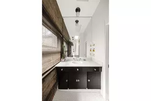 126 Chambers St, New York City, NY 10007 - Photo 10