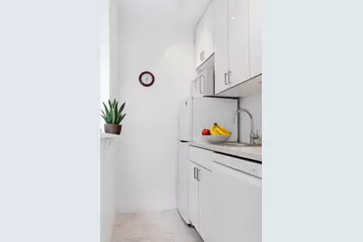 200 E 16th Street #4-B, New York City, NY 10003 - Photo 4