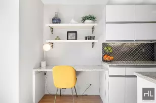 100 W 93rd St, New York City, NY 10025 - Photo 2